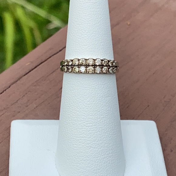 Genuine Champagne Diamond Ring - Picture 8 of 8